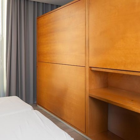 Da Praca Hostel Санта Мария да Фейра Екстериор снимка