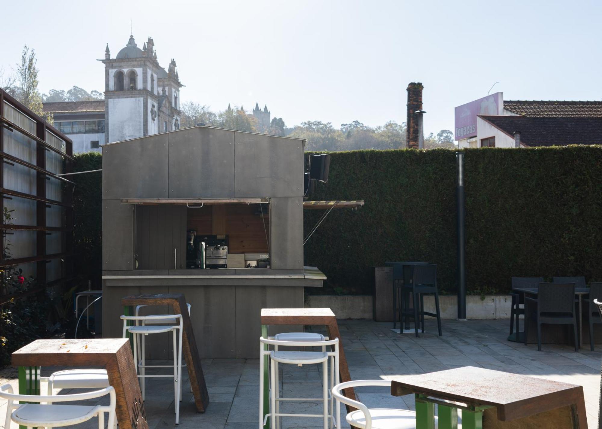 Da Praca Hostel Санта Мария да Фейра Екстериор снимка