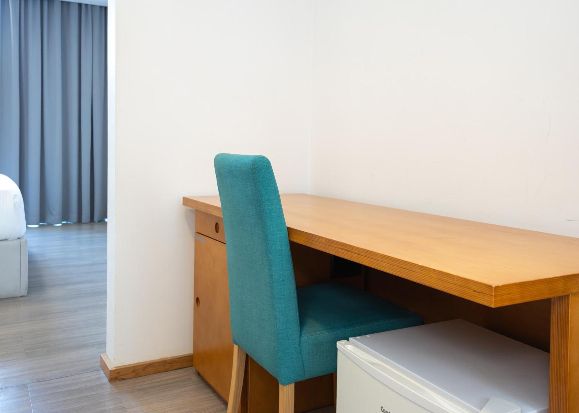 Da Praca Hostel Санта Мария да Фейра Екстериор снимка